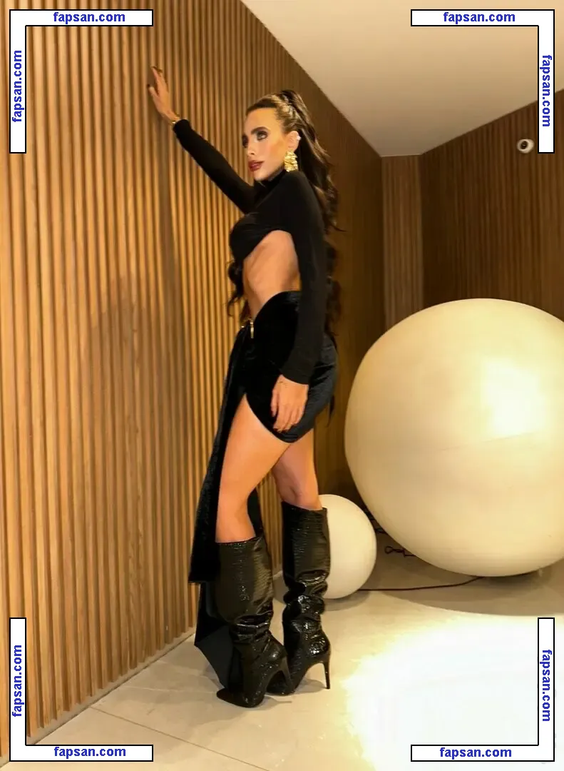 ju.gamma голая фото #0001 с Онлифанс