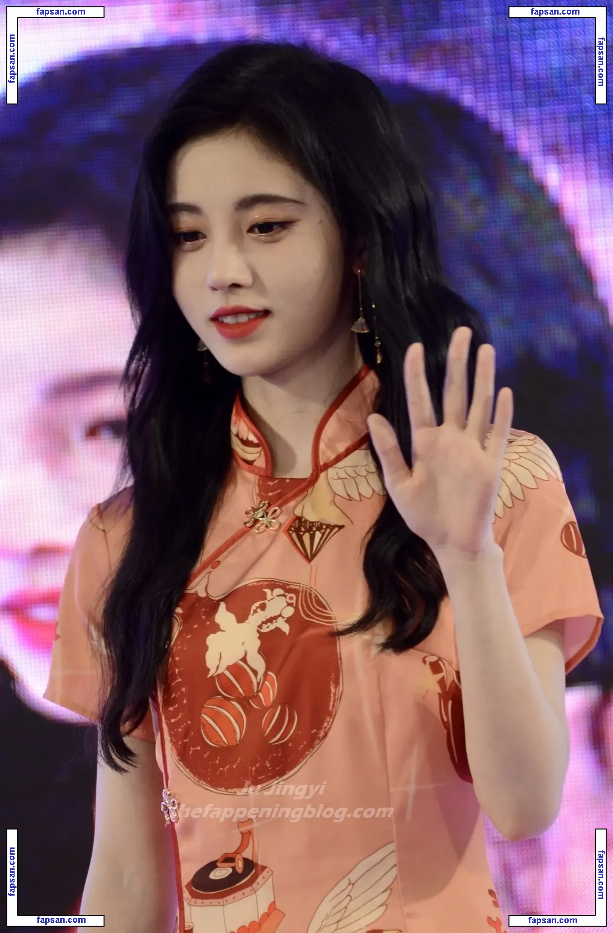 Ju Jingyi nude photo #0054 from OnlyFans