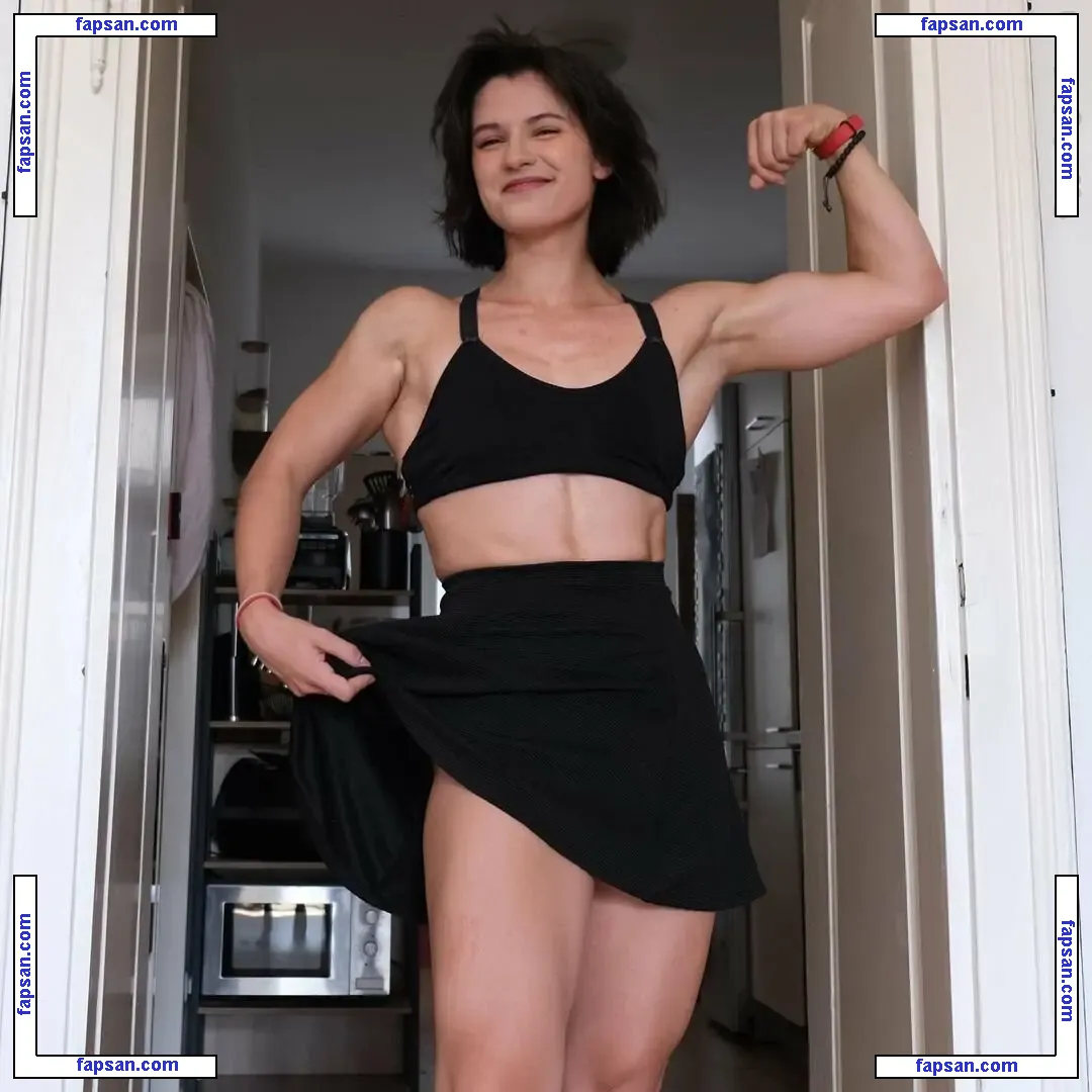 juggernaut_julz nude photo #0002 from OnlyFans