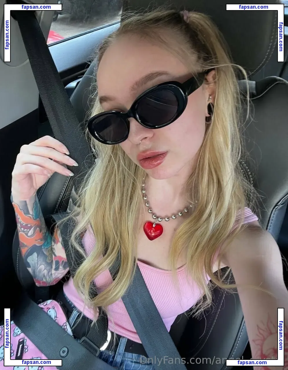 juglypuff nude photo #0002 from OnlyFans