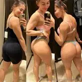 Juicytooshie голая #0019