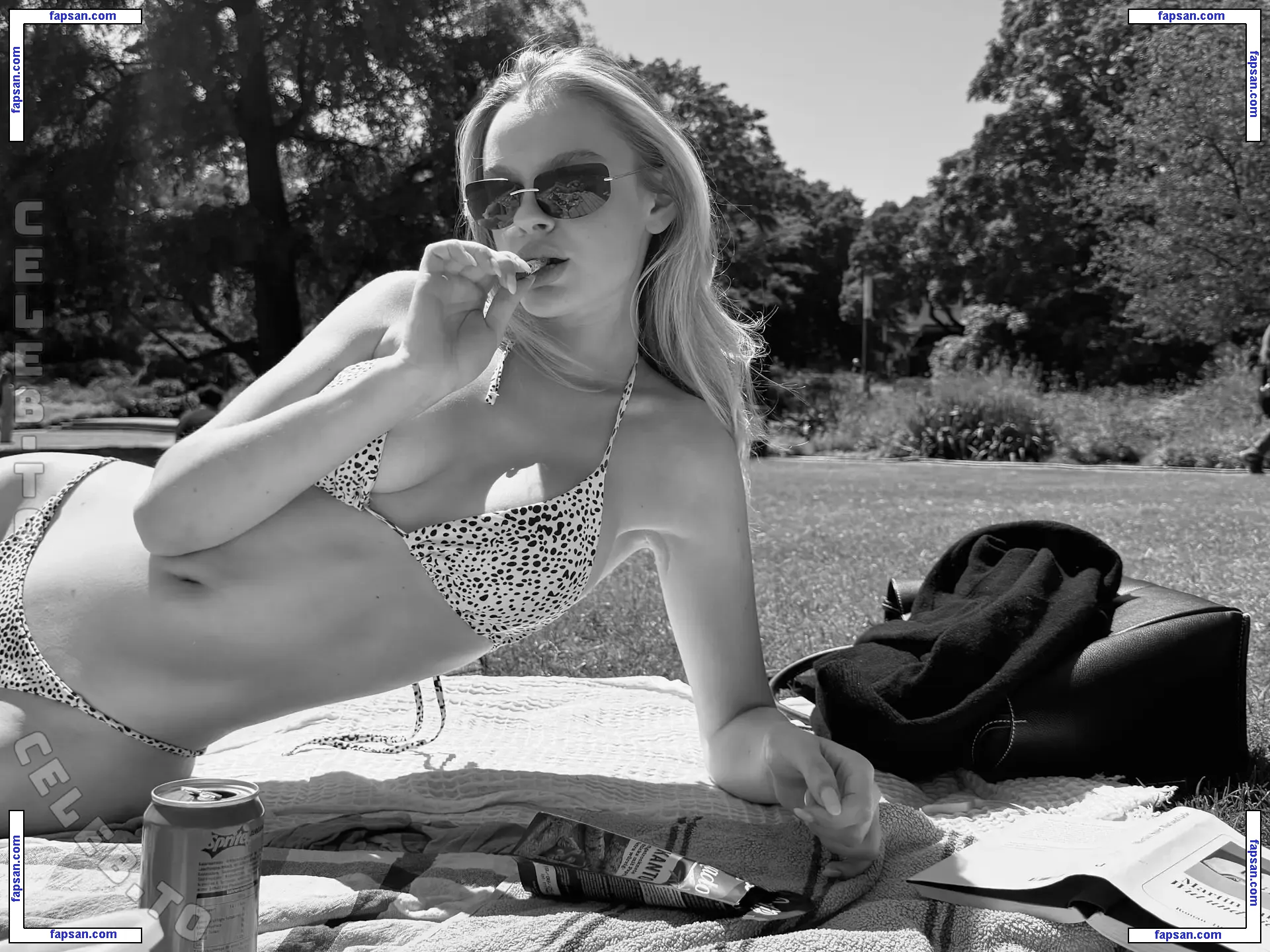 Julemariep голая фото #0013 с Онлифанс