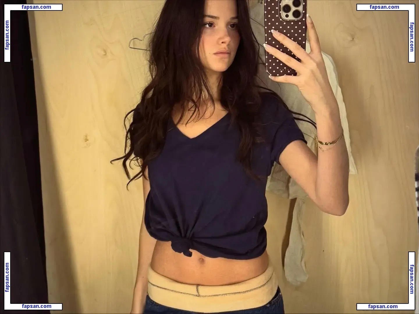 Jules LeBlanc/Annie LeBlanc голая фото #0006 с Онлифанс