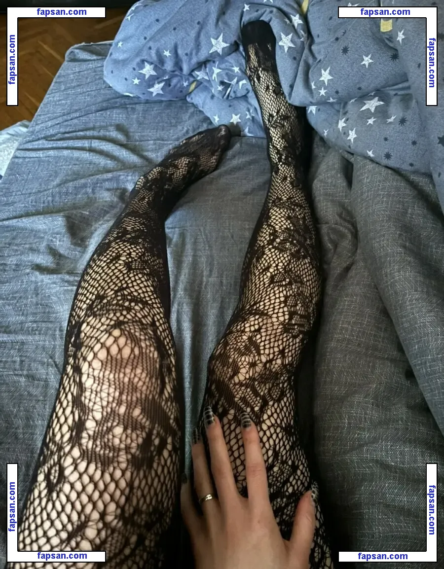 juleskuc nude photo #0026 from OnlyFans