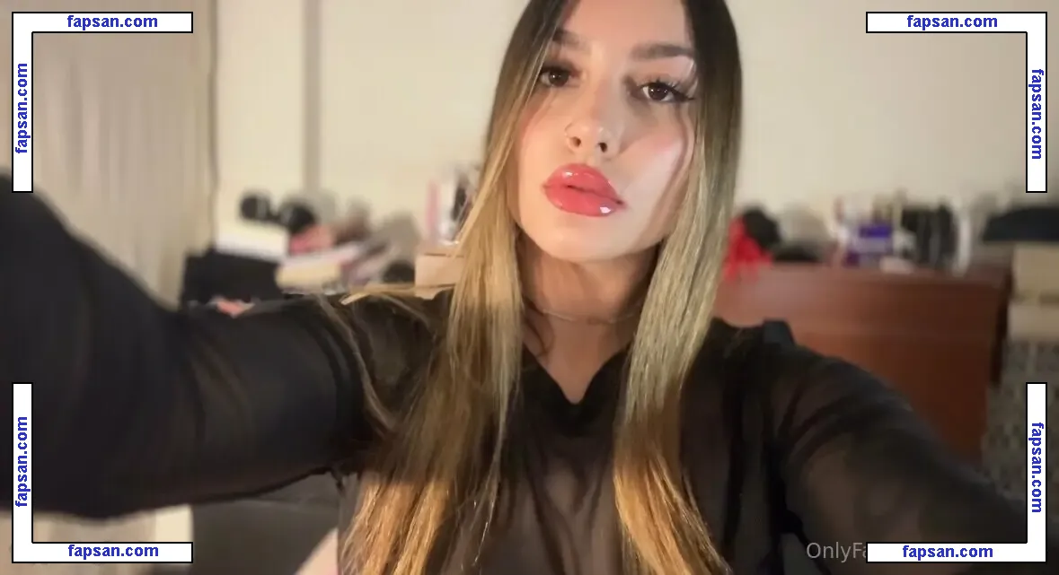 juli.taylor nude photo #0003 from OnlyFans