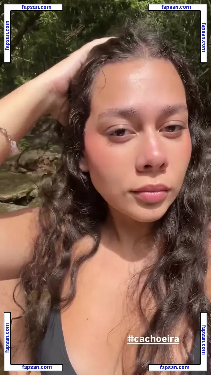 Julia Alvarenga nude photo #0032 from OnlyFans