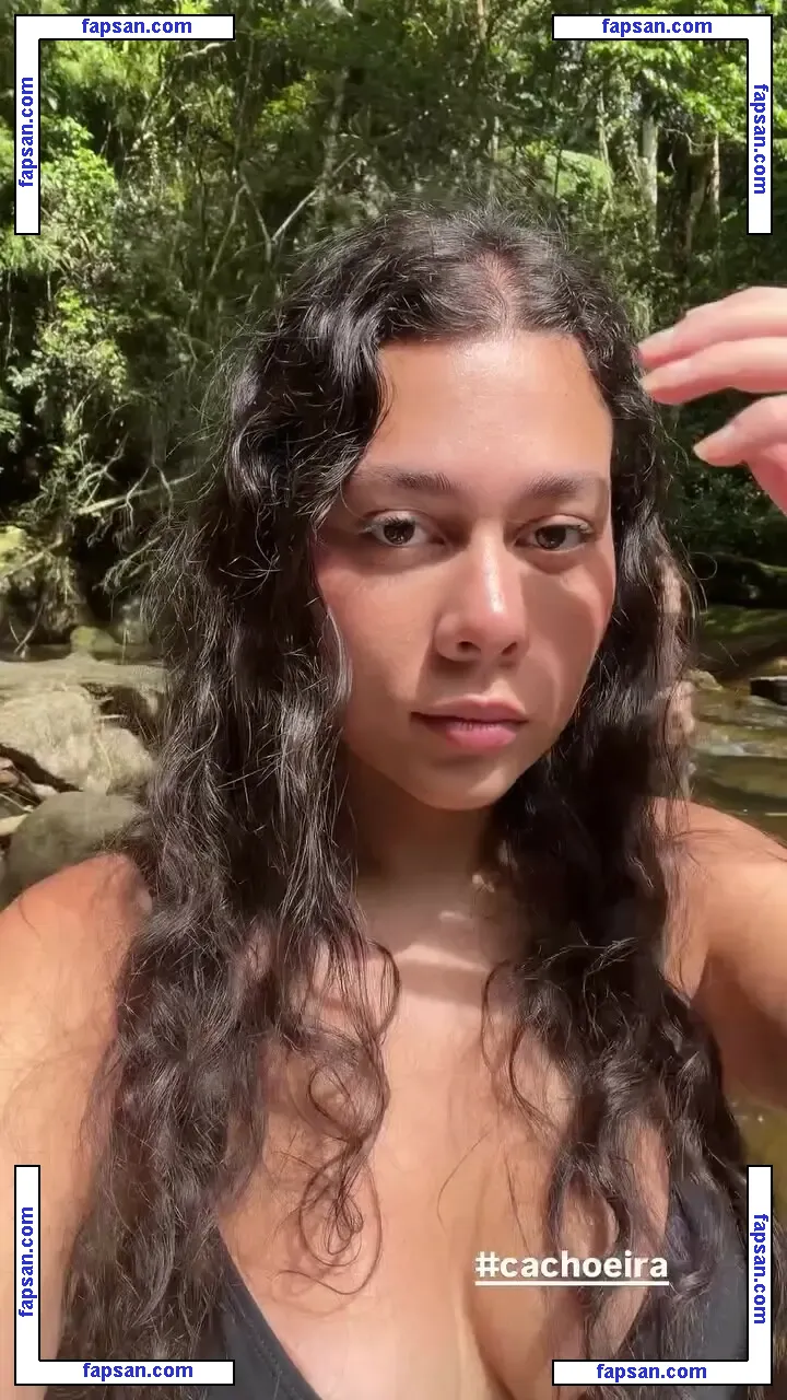 Julia Alvarenga nude photo #0035 from OnlyFans