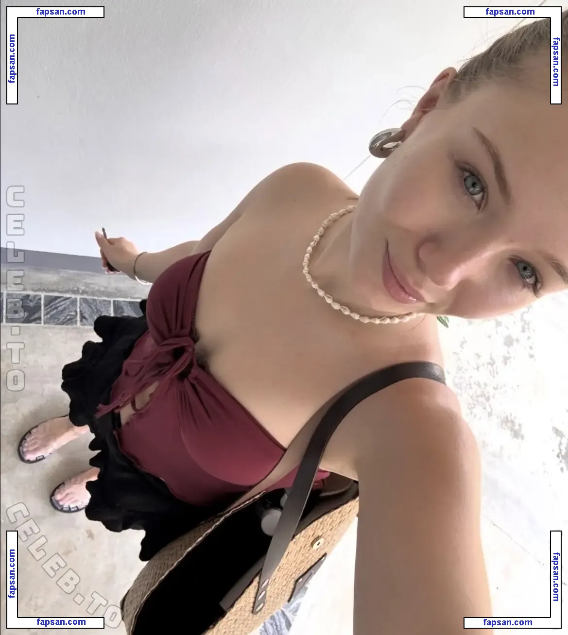 Julia Beautx nude photo #0282 from OnlyFans