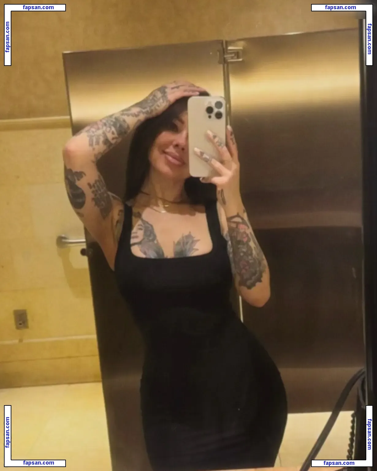 Julia Bond nude photo #0095 from OnlyFans