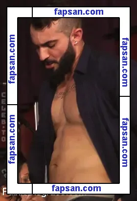 Julia De Lucia голая фото #0024 с Онлифанс