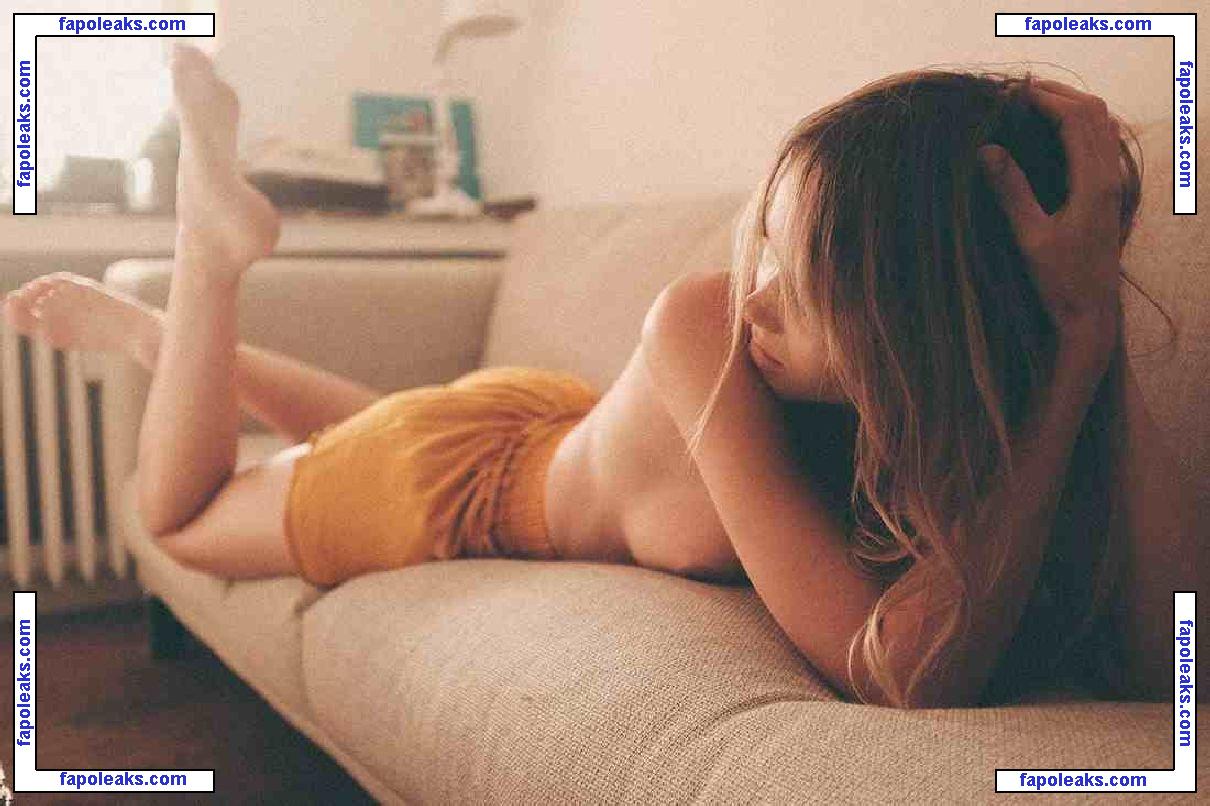 Julia Decker nude photo #0005 from OnlyFans