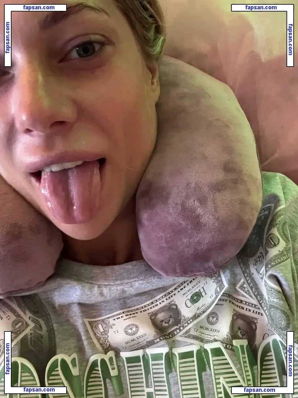 julia_elochka nude photo #0006 from OnlyFans