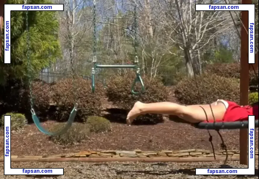 Julia Ernst nude photo #0220 from OnlyFans