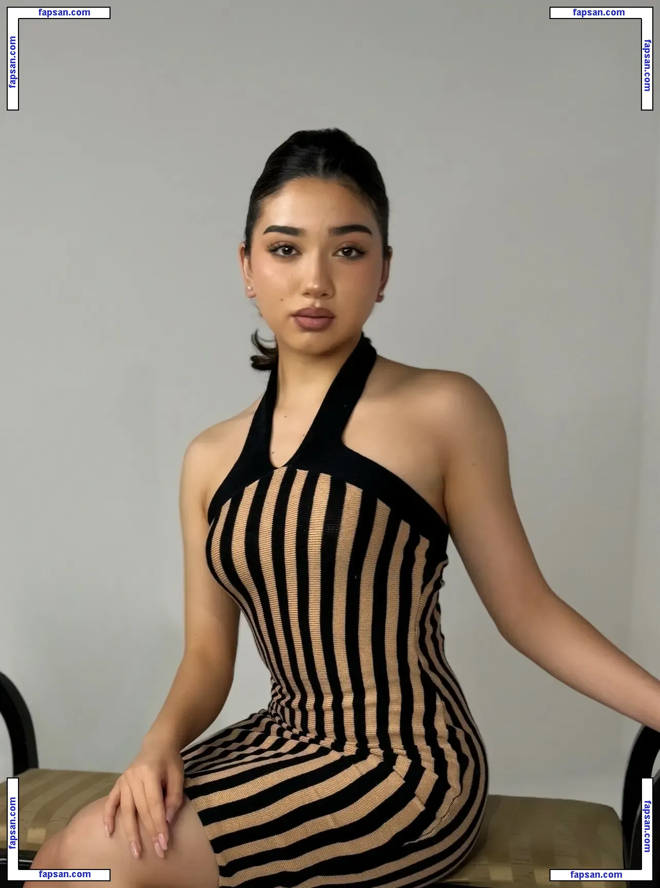 julia.garcia nude photo #0025 from OnlyFans