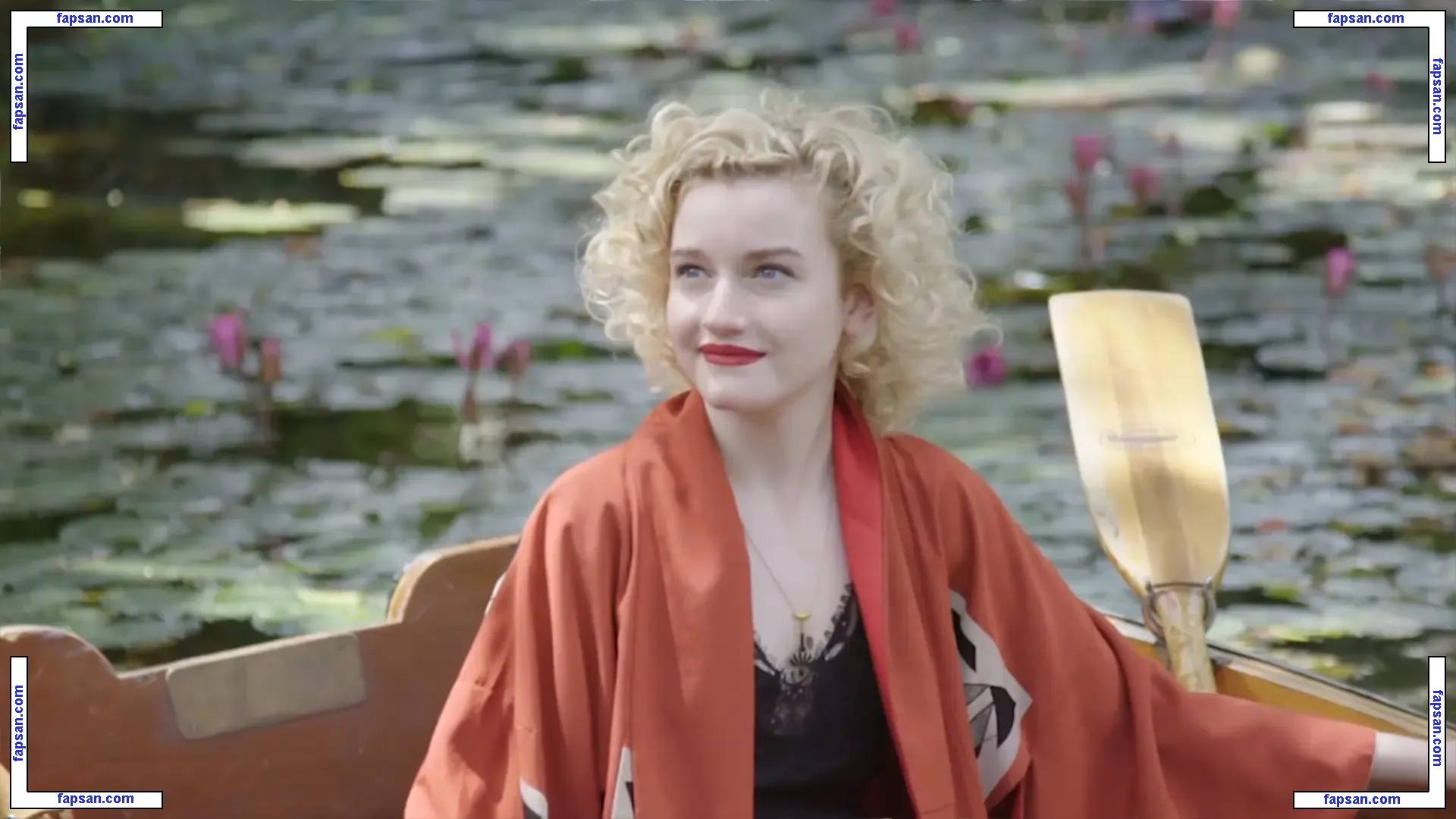 Julia Garner nude photo #0023 from OnlyFans