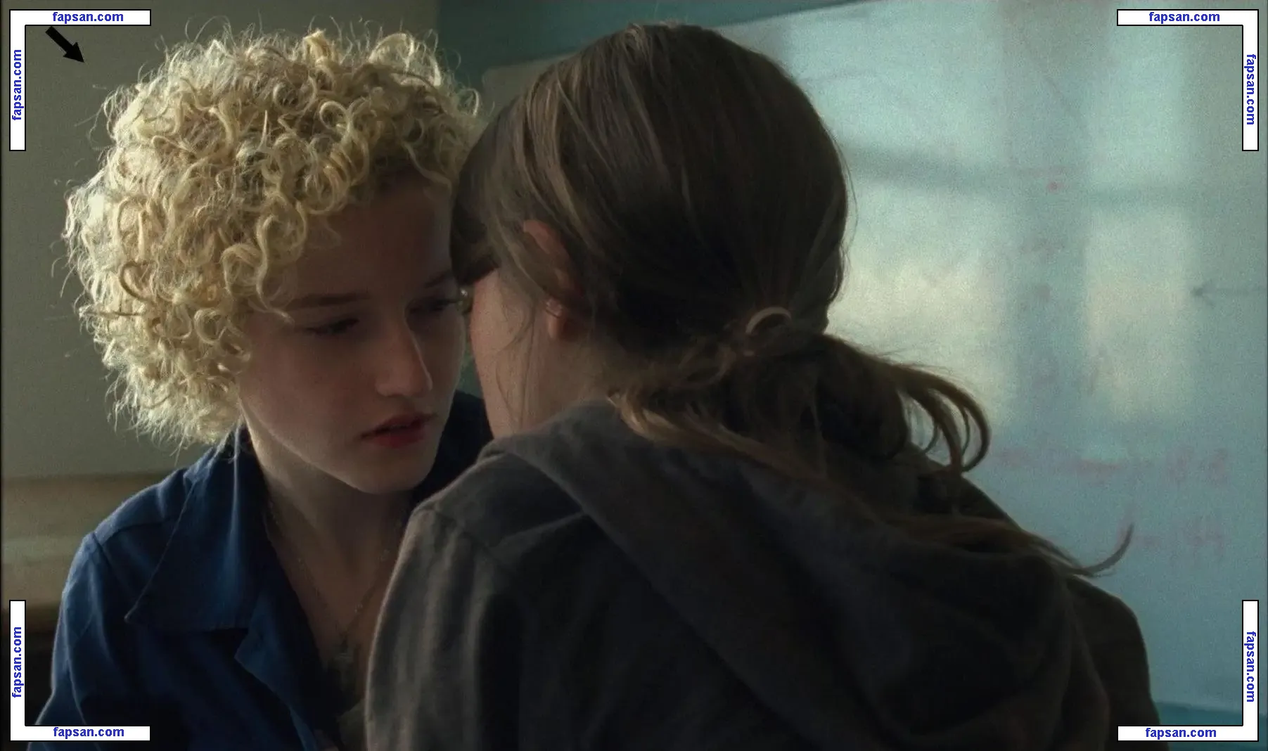 Julia Garner nude photo #0068 from OnlyFans