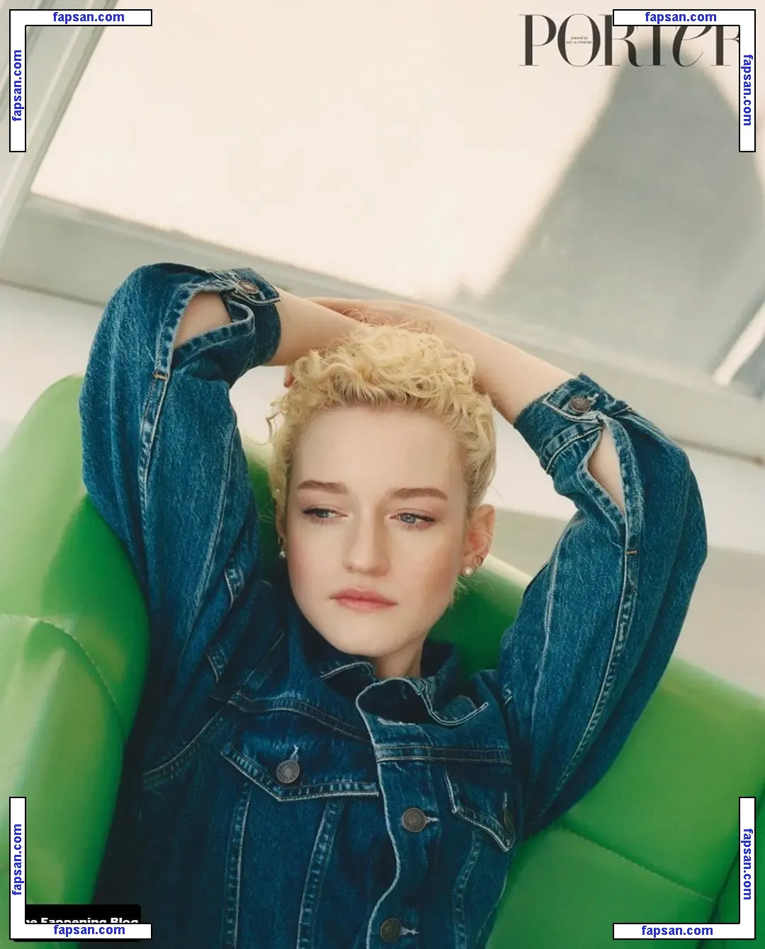 Julia Garner nude photo #0096 from OnlyFans