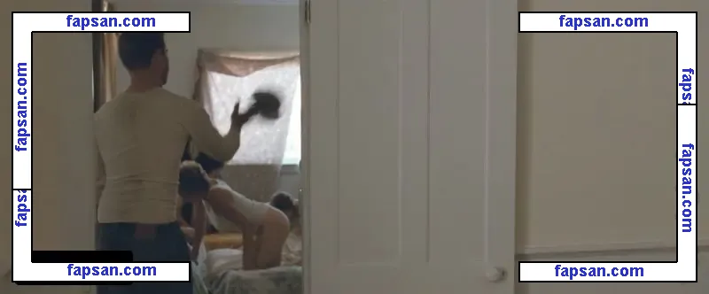Julia Garner nude photo #0135 from OnlyFans