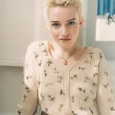 Julia Garner nude #0095