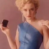 Julia Garner nude #0103