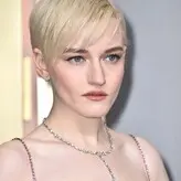 Julia Garner nude #0146