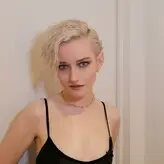Julia Garner nude #0241