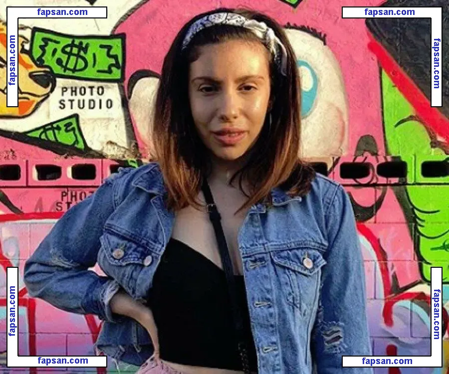 Julia Gilman nude photo #0001 from OnlyFans