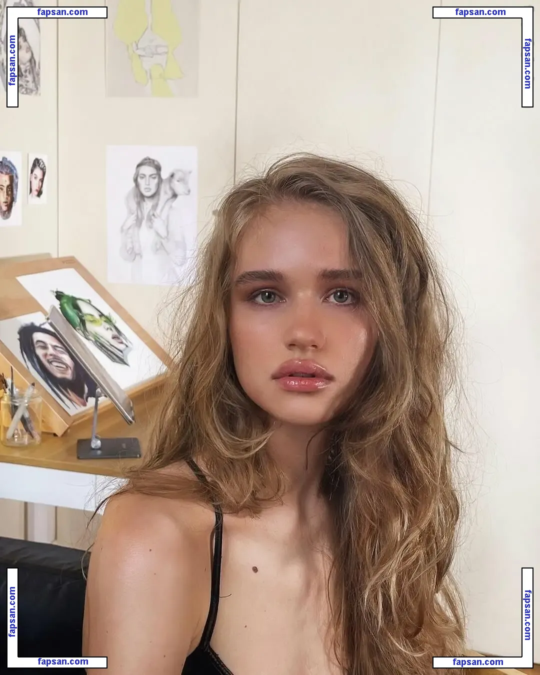 Julia Gisella nude photo #0002 from OnlyFans