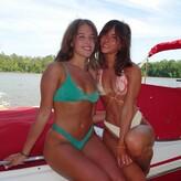 Julia & Katelyn Ernst голая #0157