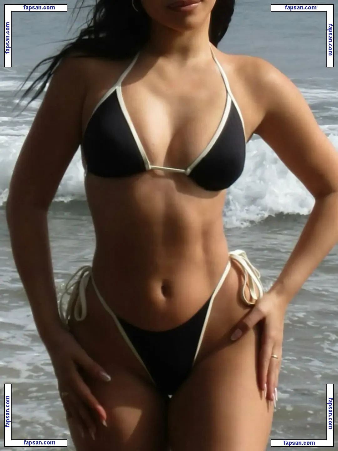 Julia Kelly nude photo #0850 from OnlyFans