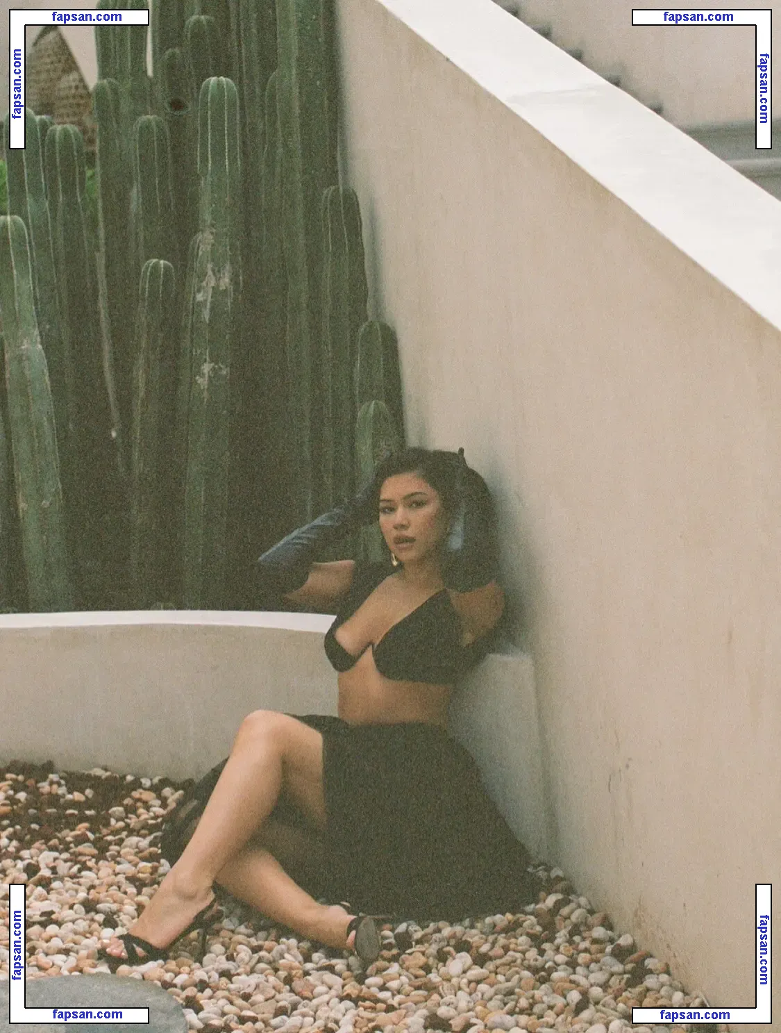 Julia Kelly голая фото #0871 с Онлифанс