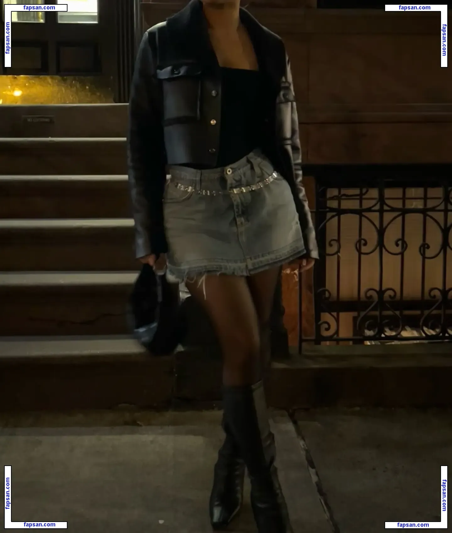 Julia Kelly голая фото #0884 с Онлифанс