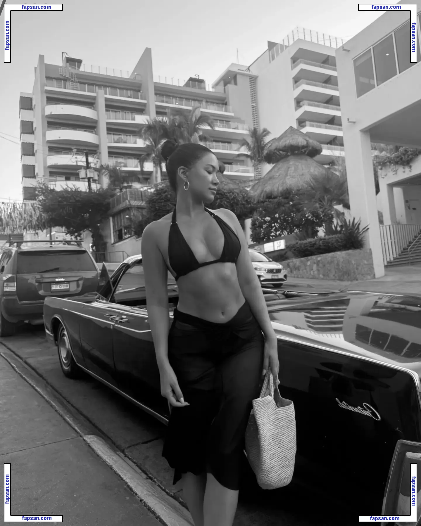 Julia Kelly nude photo #0903 from OnlyFans