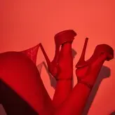 Julia Kelly nude OnlyFans