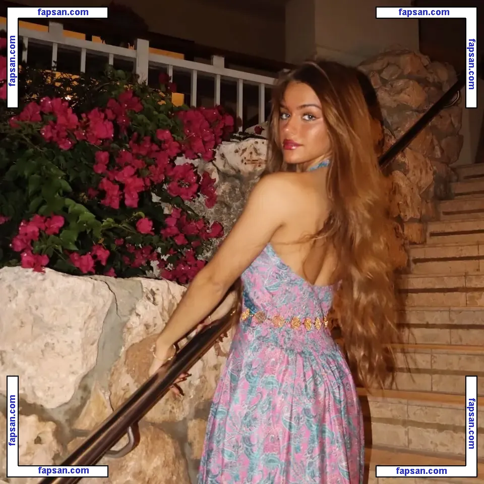 Julia Molinari nude photo #0008 from OnlyFans