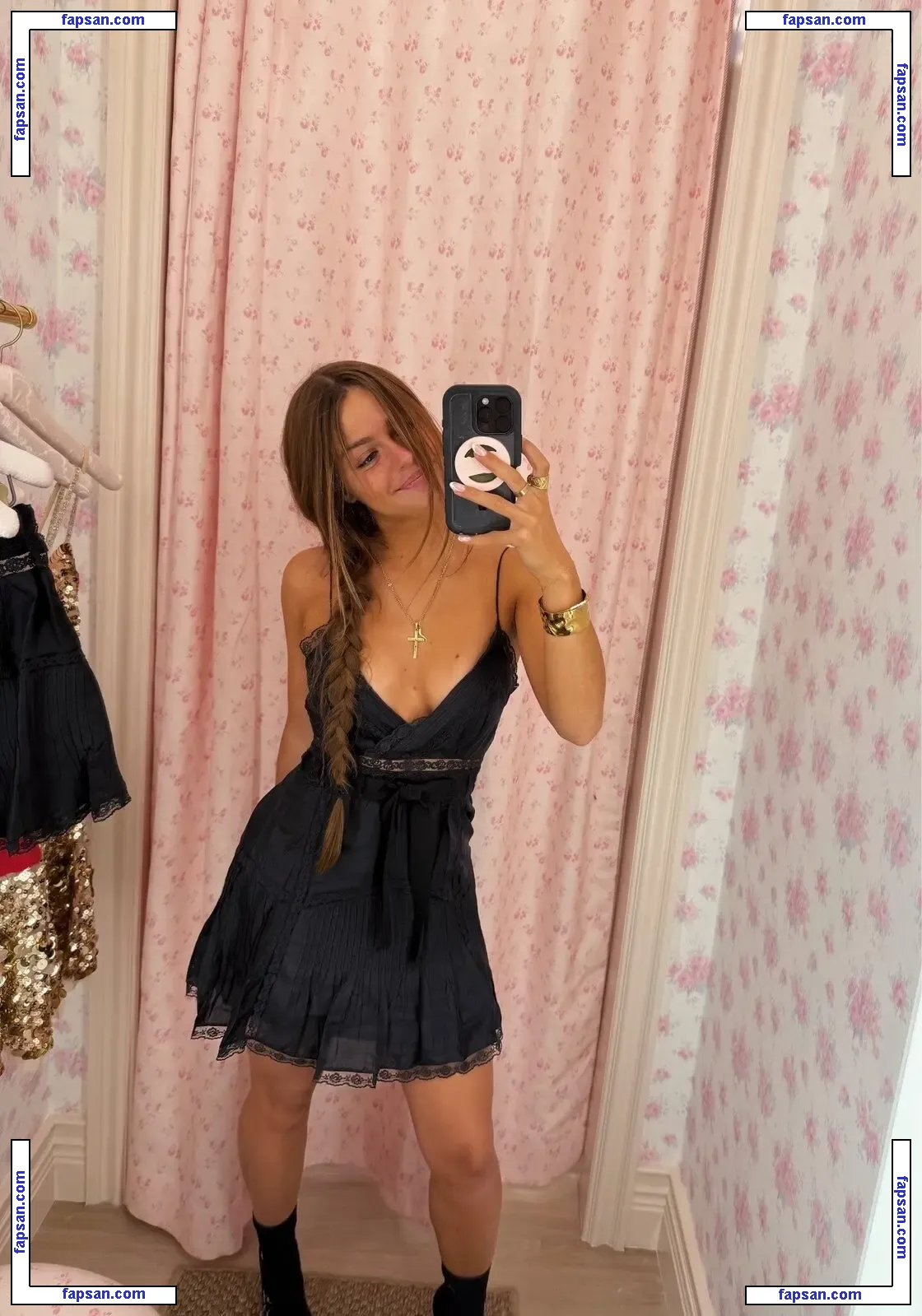 Julia Molinari nude photo #0012 from OnlyFans