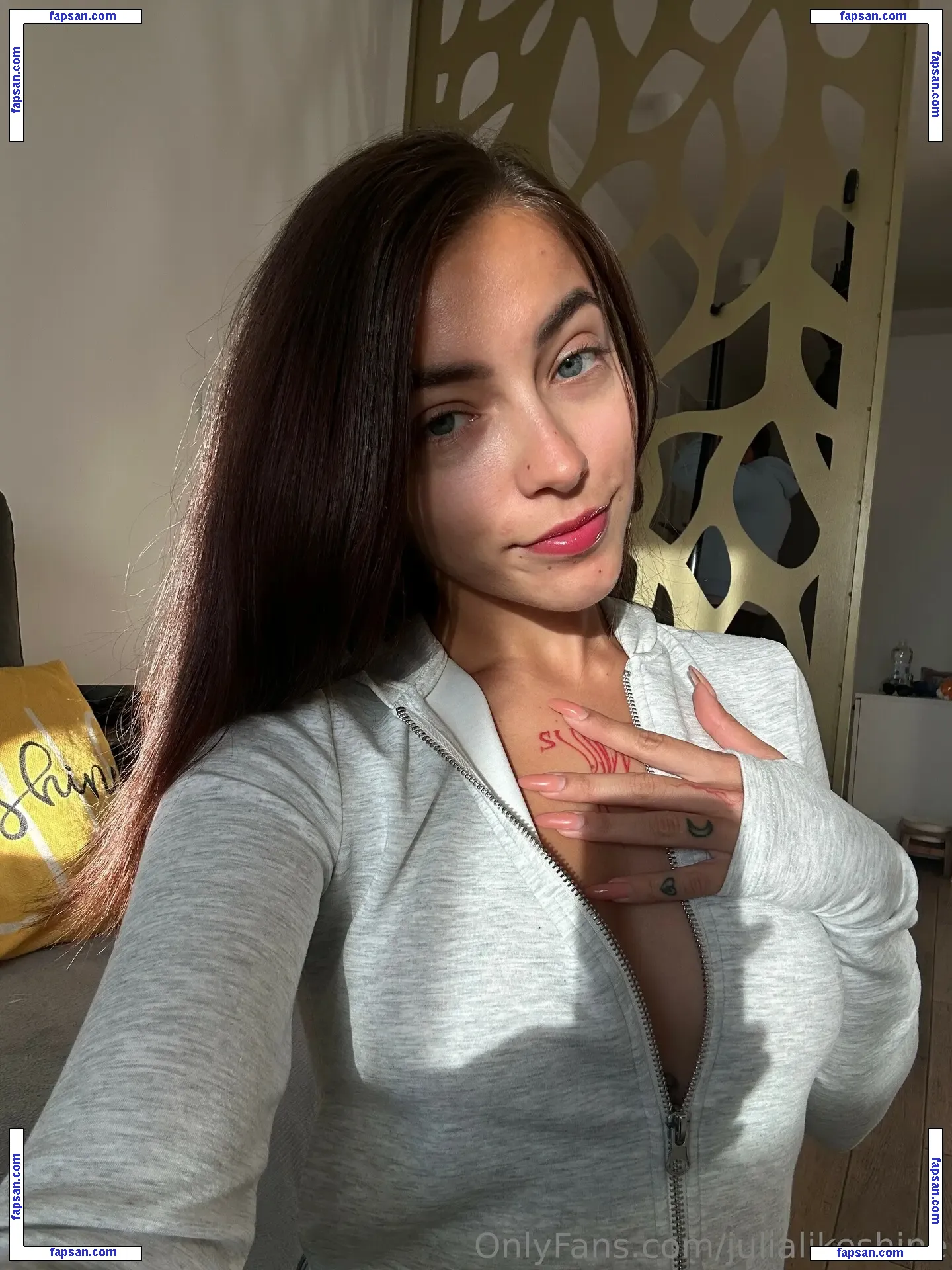 Julia Shine nude photo #0028 from OnlyFans