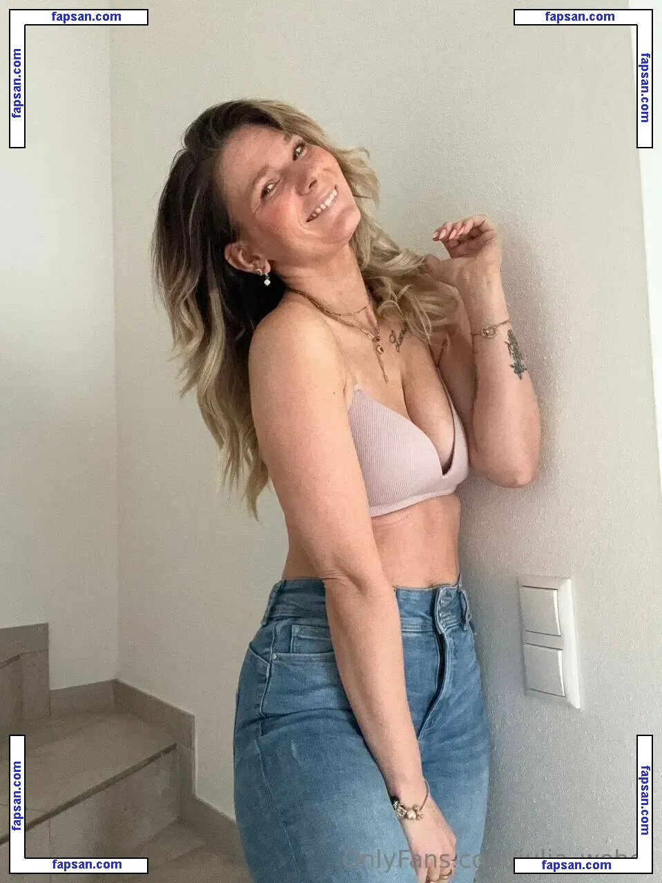 Julia_weber nude photo #0018 from OnlyFans