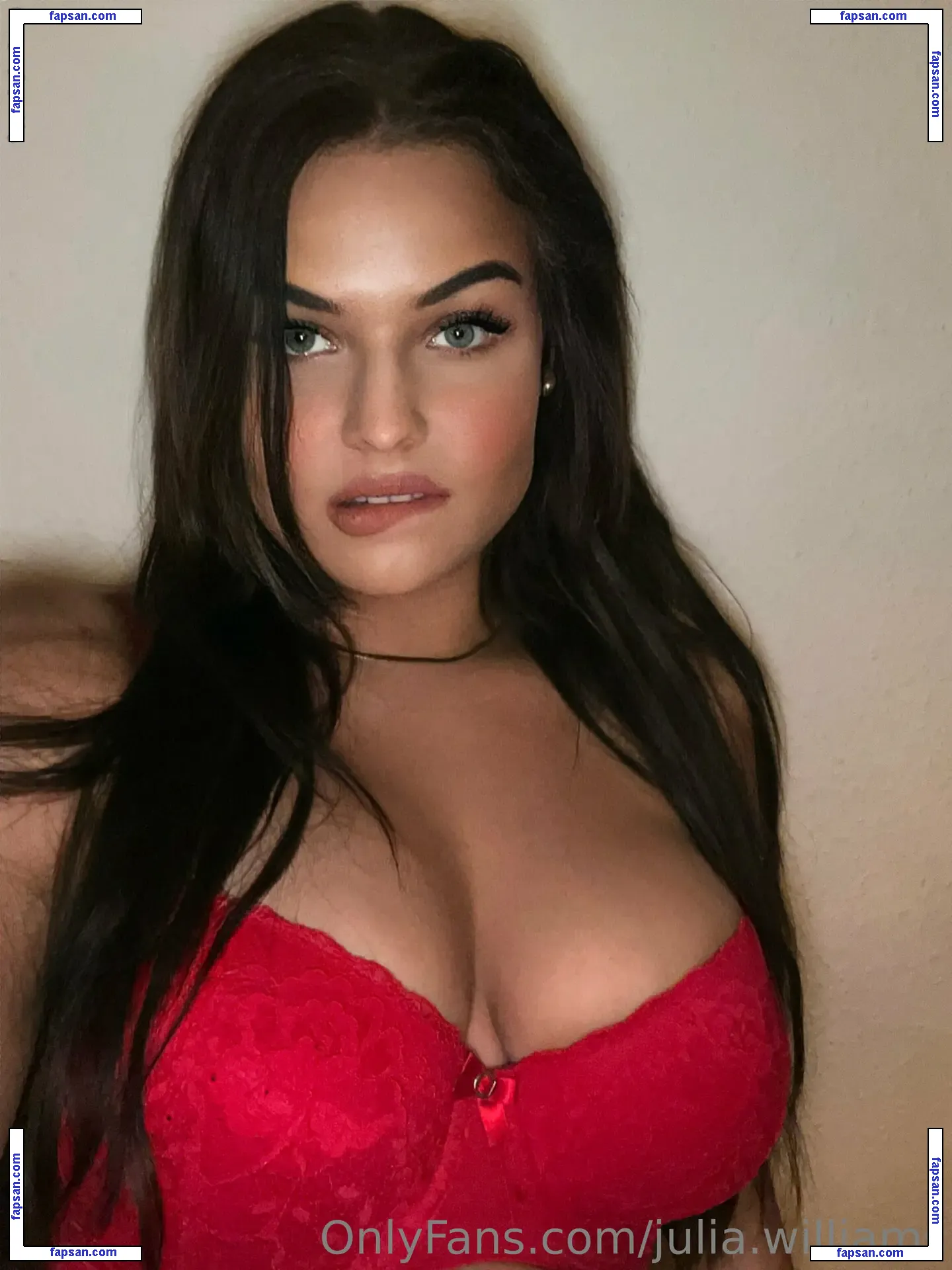 julia.williams / jlwilliams13 nude photo #0001 from OnlyFans