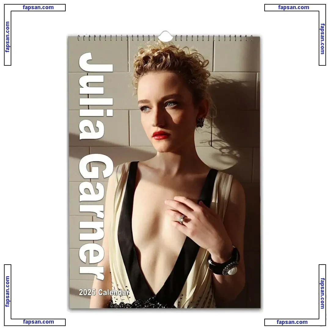 Juliagarner nude photo #0002 from OnlyFans