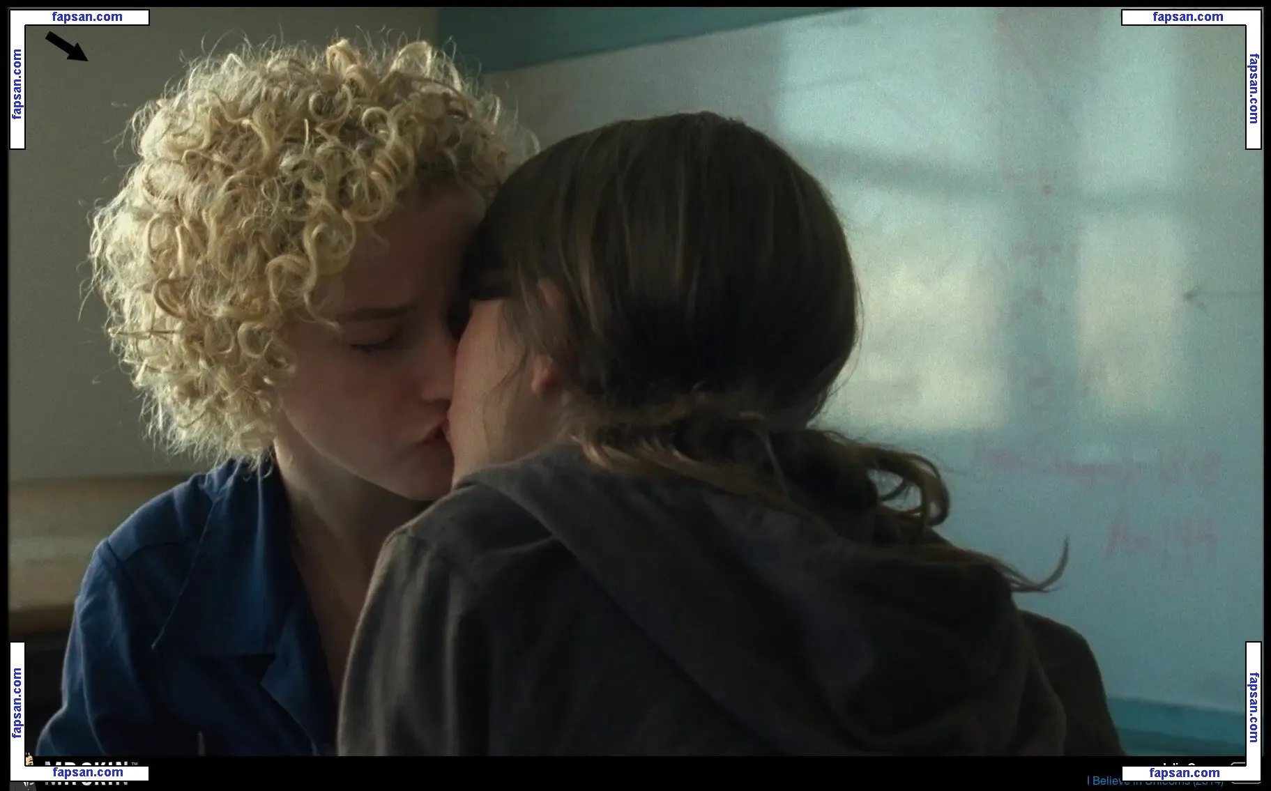Juliagarner nude photo #0009 from OnlyFans