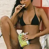 Juliana Nalu nude #0423