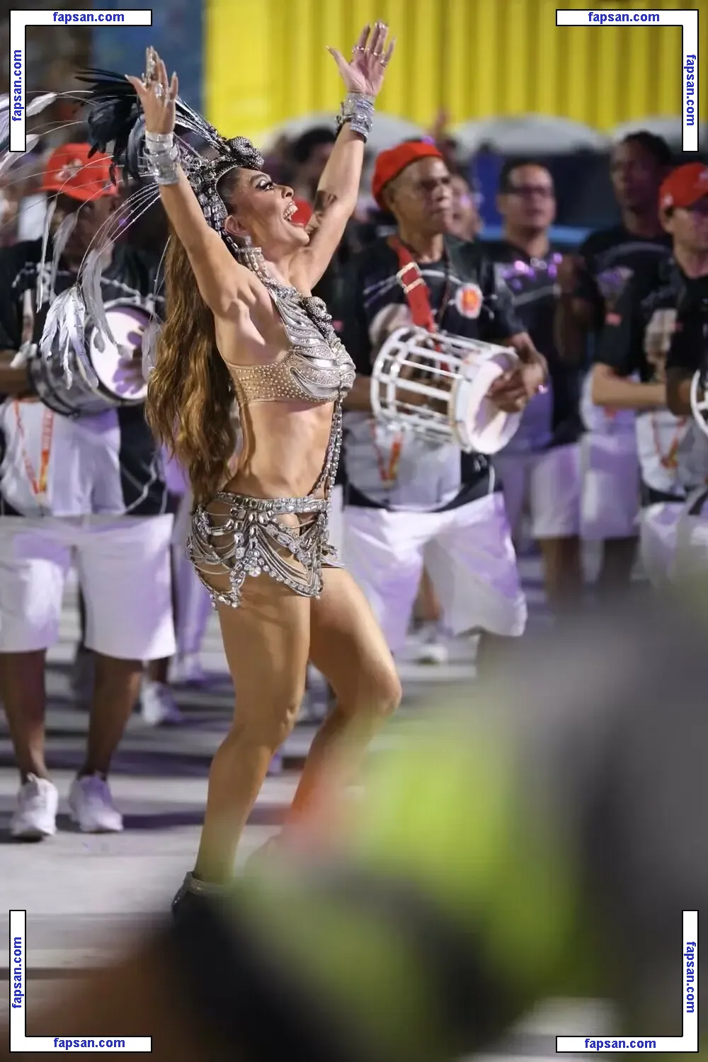 Juliana Paes nude photo #0220 from OnlyFans