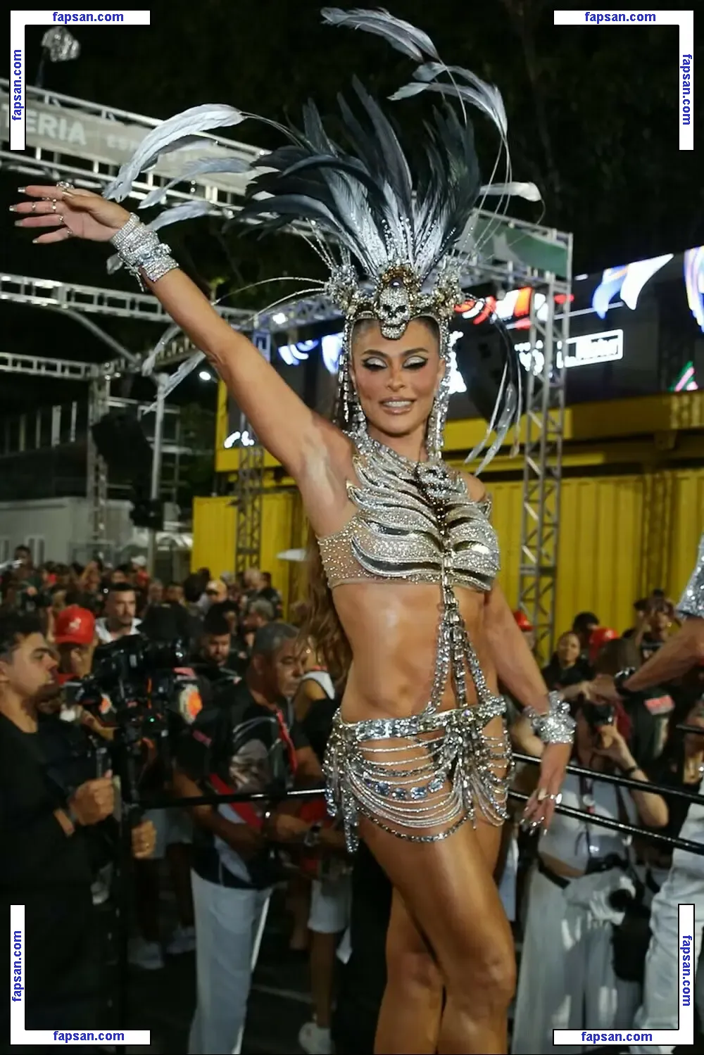 Juliana Paes nude photo #0225 from OnlyFans