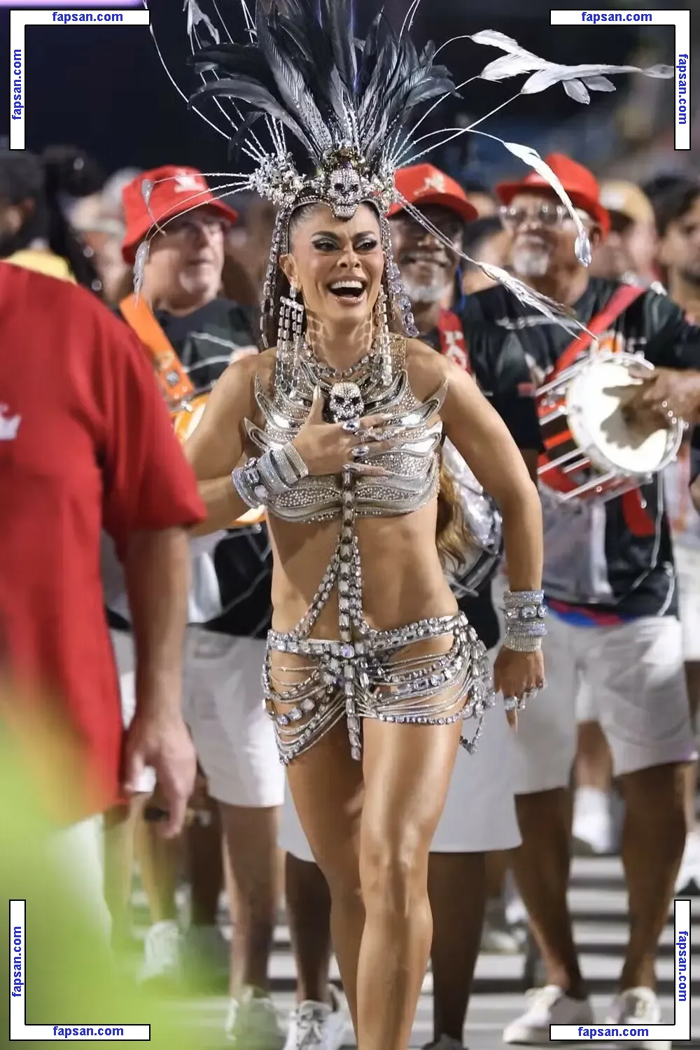 Juliana Paes nude photo #0231 from OnlyFans