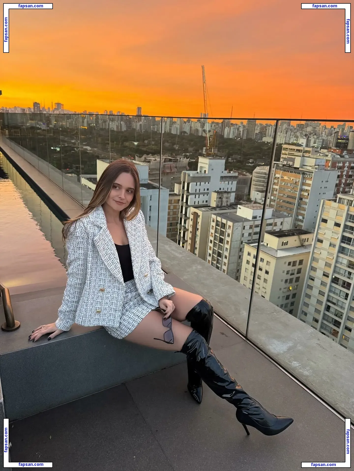 juliana paiva nude photo #0015 from OnlyFans