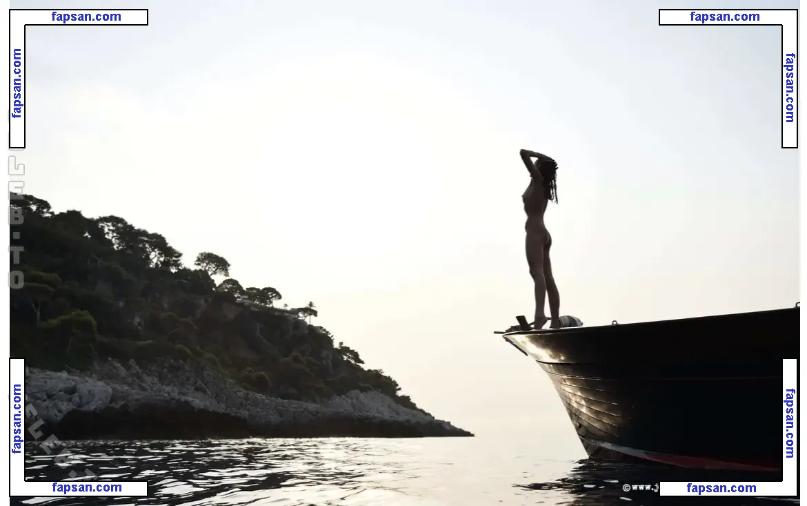 Juliane Seyfarth голая фото #0135 с Онлифанс