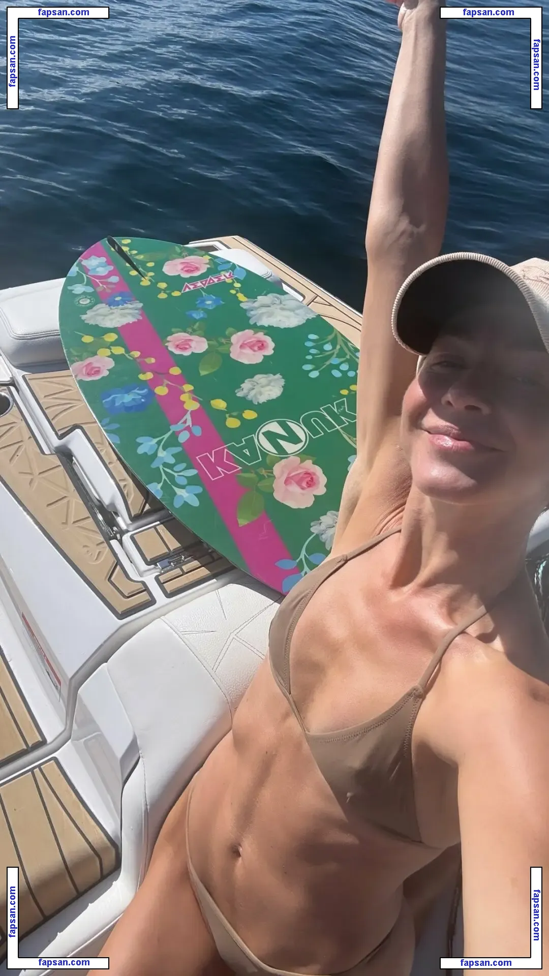 Julianne Hough nude photo #2454 from OnlyFans