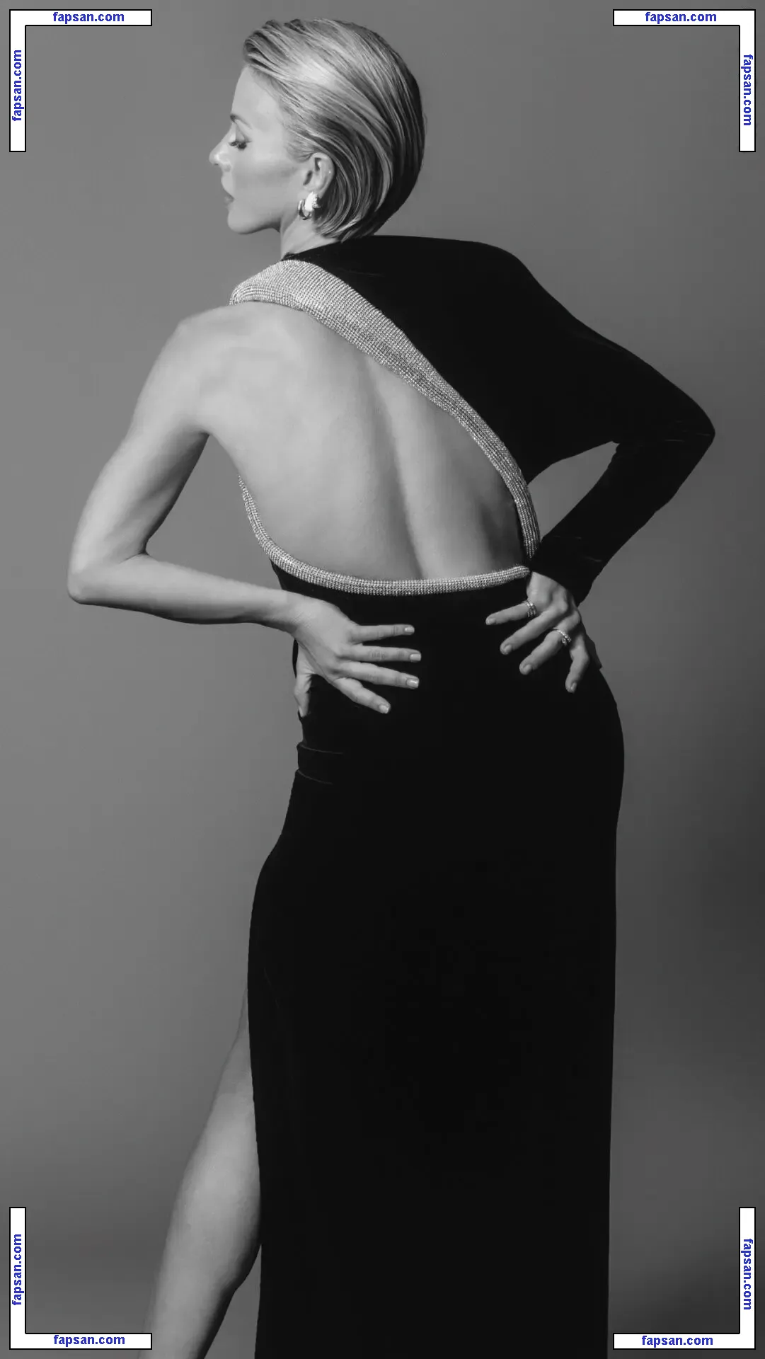 Julianne Hough nude photo #2499 from OnlyFans