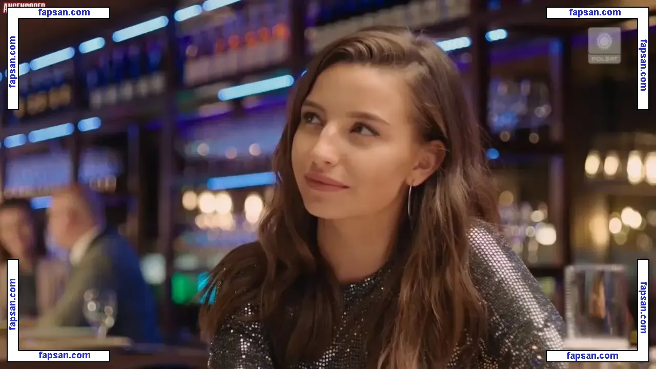 juliawieniawa голая фото #0007 с Онлифанс